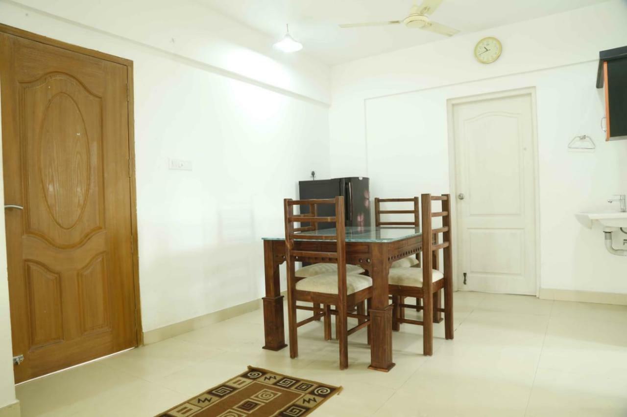Traven Homes Infopark Kakkanad Corporate Suit Rooms Kochi Exterior foto