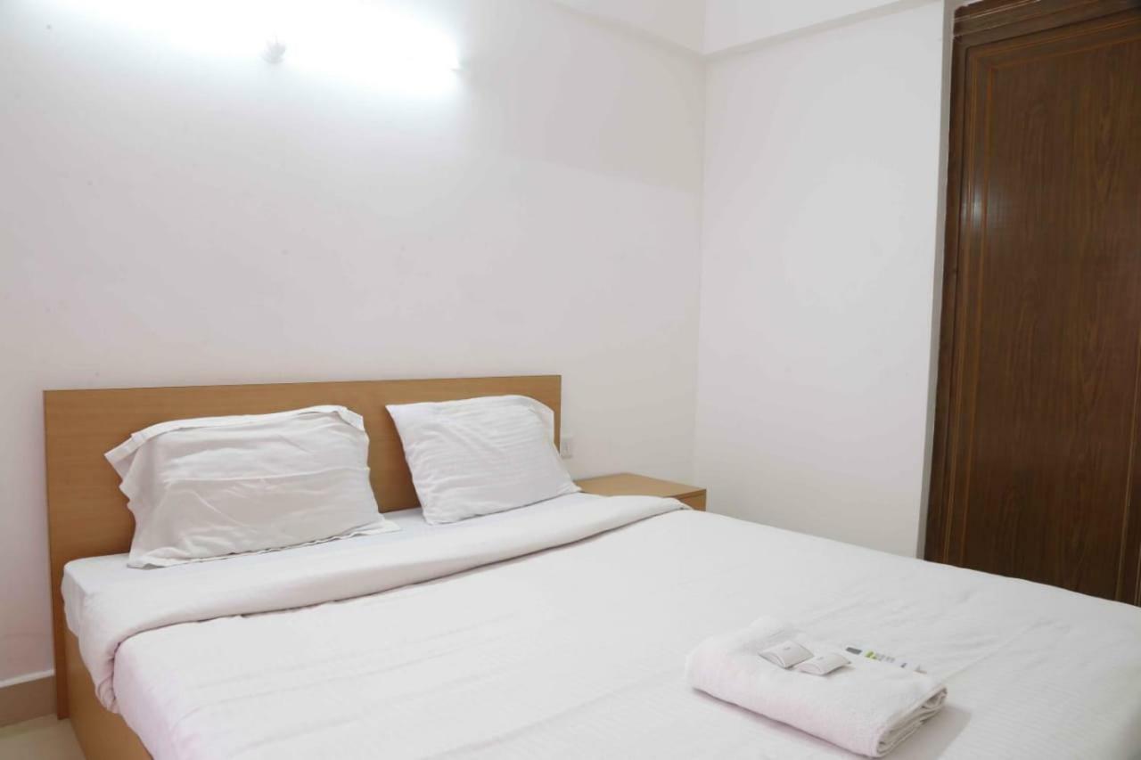 Traven Homes Infopark Kakkanad Corporate Suit Rooms Kochi Exterior foto