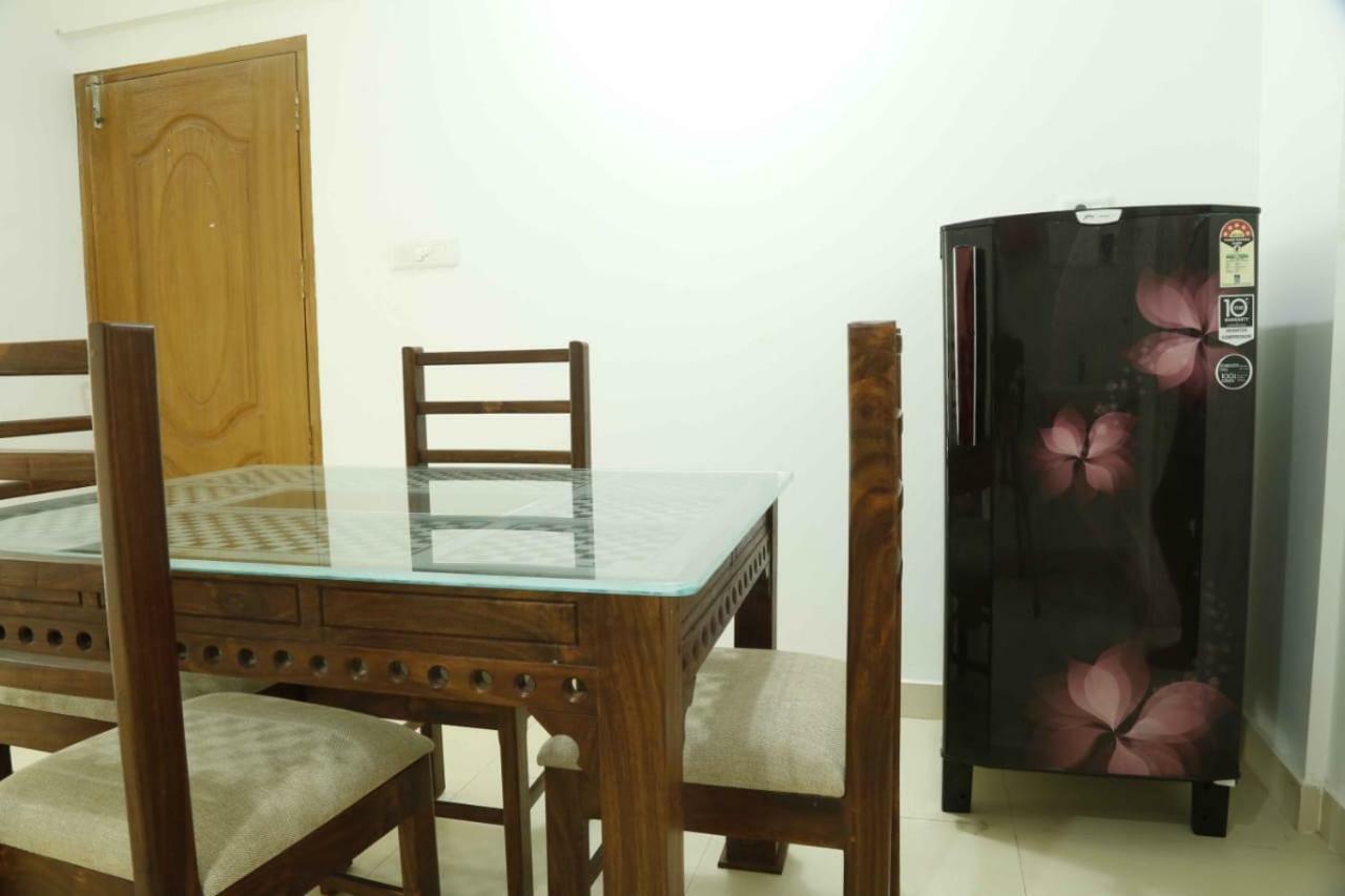 Traven Homes Infopark Kakkanad Corporate Suit Rooms Kochi Exterior foto